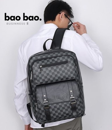 MOCHILA DE CUERO PU PARA HOMBRE CON PORTA LAPTOP MODA NEGRO CUADROS