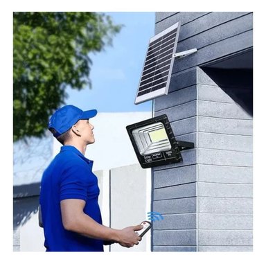 REFLECTOR CON PANEL SOLAR DE 100W - 4