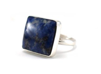 ANILLO RELISE SODALITA CUADRADA PLATA AZUL