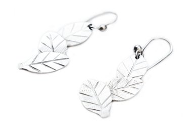 ARETES RELISE KINTU PLATA LEY 950 HOJA COCA O - 2