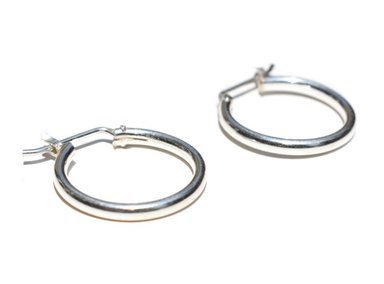 ARETES RELISE ARGOLLAS PEQUEÑAS 2 CMS DIAMETRO