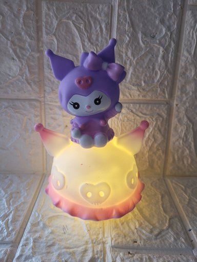 LAMPARITA KUROMY LILA EN LUNA