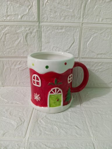 TAZA NAVIDEÑA CASITA