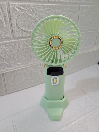 VENTILADOR RECARGABLE VERDE LIMON DE 5 VELOCIDADES