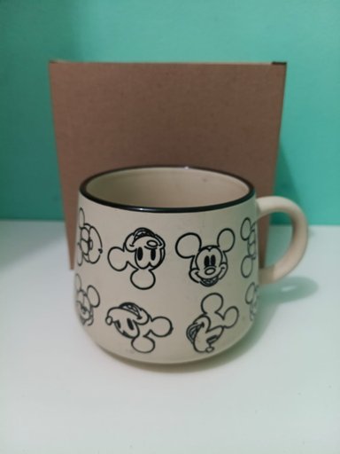 TAZA MICKEY BLANCO CON NEGRO