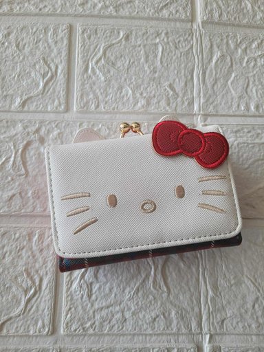 BILLETERA ROJA KITTY