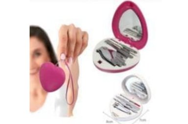 LLAVERO SET 4 PZAS MANICURE PORTÁTIL DE EMERGENCIA