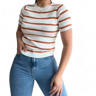 POLO MANGA MANGA 3/5 MUJER MOSTAZA HILO CUELLO RENDONDO GUI359-18