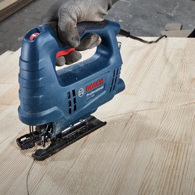 SIERRA CALADORA BOSCH GST 680 220 V CAP. 20 MM 500W PROFESIONAL - 2