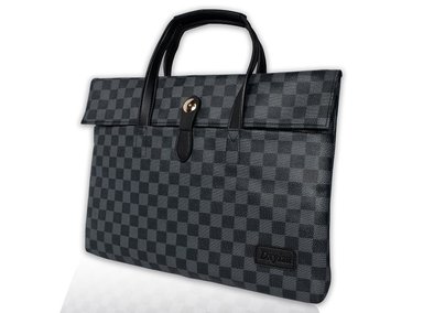 BOLSO KAEROSHY NEGRO BRILLANTE CHESS 15'