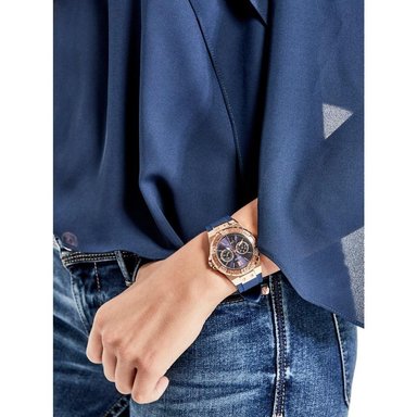 GUESS RELOJ DE SILICONA RESISTENTE A LAS MANCHAS DE ACERO INOXIDABLE PARA MUJER | ORO ROSA - AZUL - 4