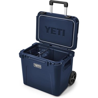 YETI ROADIE 60 COOLER CON RUEDAS Y MANGO RETRÁCTIL | AZUL MARINO - 3
