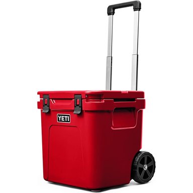 YETI ROADIE 48 COOLER CON RUEDAS Y MANGO RETRÁCTIL | ROJO