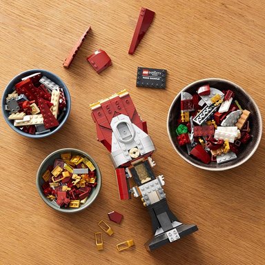 LEGO MARVEL GUANTELETE NANO IRON MAN CON GEMAS DEL INFINITO SET DE COLECCIÓN - 3