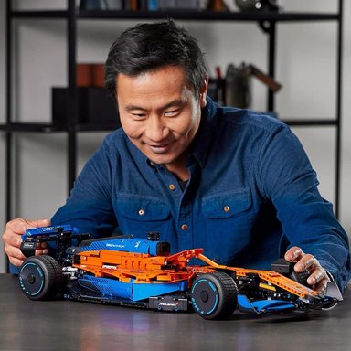 LEGO TECHNIC MCLAREN FÓRMULA 1 KIT DE CONSTRUCCIÓN COCHE DE CARRERAS COLECCIONABLE - 2