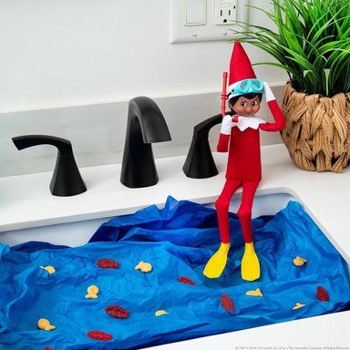 THE ELF ON THE SHELF ACCESORIOS SET VACACIONES PLAYA 8 PIEZAS - 5
