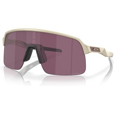 OAKLEY OO9463 SUTRO LITE GAFAS DE SOL PARA HOMBRE | MATTE SAND / PRIZM ROAD BLACK - 2