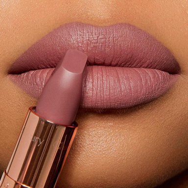 CHARLOTTE TILBURY REVOLUTION LÁPIZ LABIAL MATE | VERY VICTORIA - NUDE TOPO - 4