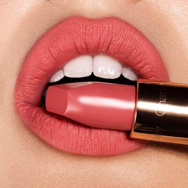 CHARLOTTE TILBURY REVOLUTION LÁPIZ LABIAL MATE | SIENNA SEXY - CORAL DORADO - 5