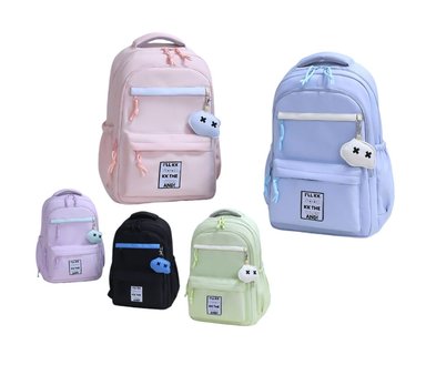 MOCHILA KAWAII CON LLAVERO MUÑEQUITO Y ACCESORIOS