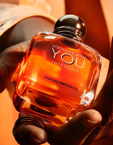 GIORGIO ARMANI STRONGER WITH YOU INTENSELY PARA HOMBRE 100 ML
