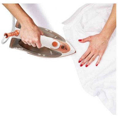 PLANCHA OSTER GCSTBS5004 ROJO COMPACTA CON SUELA ANTIADHERENTE - 3