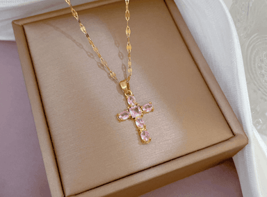 COLLAR DE CRUZ PARA MUJER BAÑADO EN ORO 18K - 4
