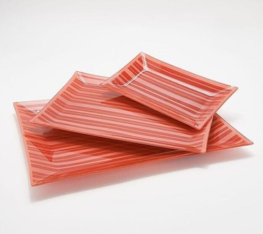 JUEGO DE PLATOS ROJO 3 DECORATIVOS