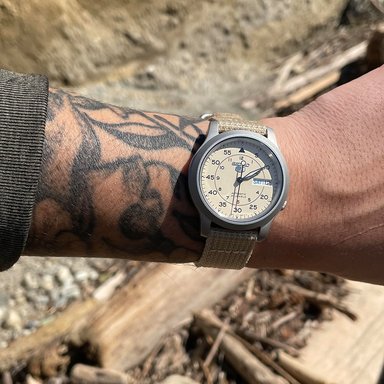 RELOJ SEIKO HOMBRE ANÁLOGO AUTOMÁTICO SNK803K2 5 FECHA MATE CORREA NAILON BEIGE ACERO INOXIDABLE - 4