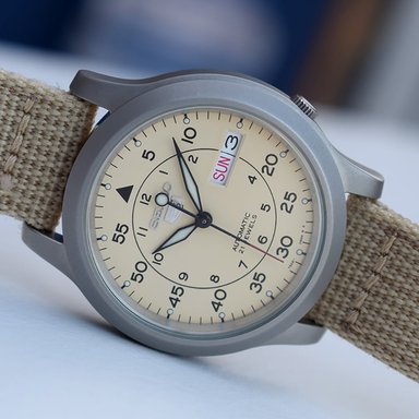 RELOJ SEIKO HOMBRE ANÁLOGO AUTOMÁTICO SNK803K2 5 FECHA MATE CORREA NAILON BEIGE ACERO INOXIDABLE - 5