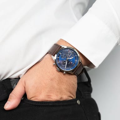 RELOJ HOMBRE ANÁLOGO TOMMY HILFIGER MATTHEW 1791940 MULTIFUNCIONAL CORREA CUERO MARRON DIAL AZUL - 3