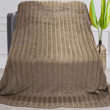 MANTA CASATEX QUEEN CAQUI ANTIALÉRGICA PIEL CONEJO ALTO RELIEVE A RAYAS