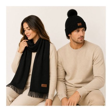 CHALINA NEGRA + GORRO CON POMPÓN DE TELA SUAVE - 6