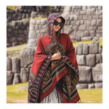 PONCHO CON CAPUCHA ROJA CON BORDADO COLORIDO DE TELA SUAVE CON FLECOS 52 X 46 CM - 2