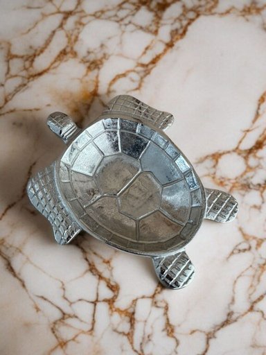 ADORNO BANDEJA TORTUGA PLATEADA 25X21X4.5 CM