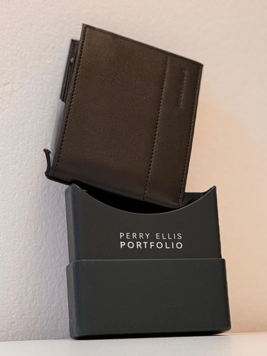 BILLETERA PERRY ELLIS DE CUERO