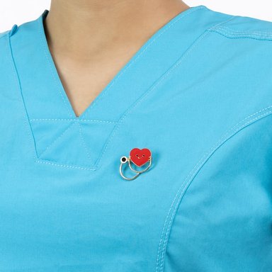 PIN MÉDICO DISEÑO CORAZÓN FELIZ METAL - 2
