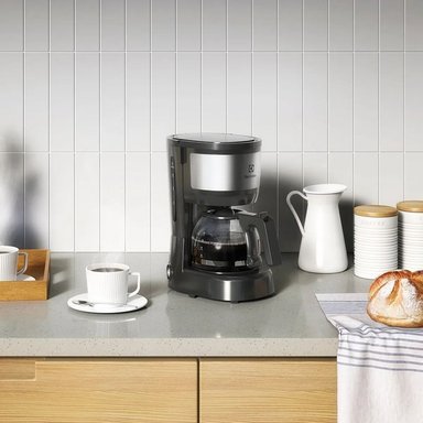 CAFETERA AUTOMÁTICA ELECTROLUX INOXIDABLE 15 TAZAS EXPRESSO (ECM10) - 3