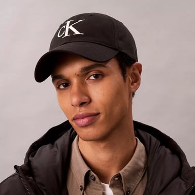 GORRA CALVIN KLEIN NEGRA LOGO CK BORDADO AJUSTABLE TIPO BASEBALL - 3