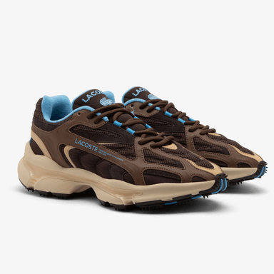 ZAPATILLAS LACOSTE L003 2K24 HOMBRE MARRÓN/ CELESTE CON SUELA GRUESA Y LOGOTIPO LATERAL