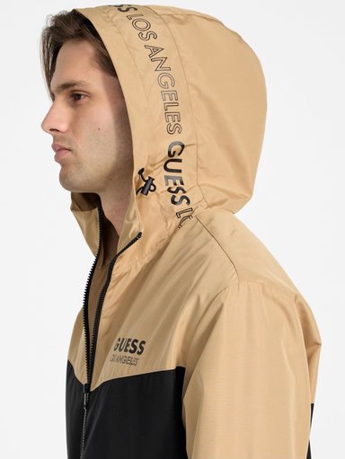 CASACA GUESS HOMBRE ECO NIRO CORTAVIENTO CON CAPUCHA NEGRO BEIGE - 3