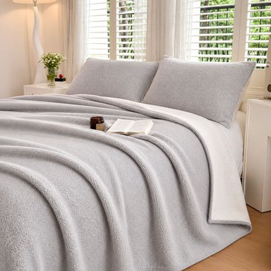 FRAZADA SHERPA QUEEN GRIS PLATA - 1