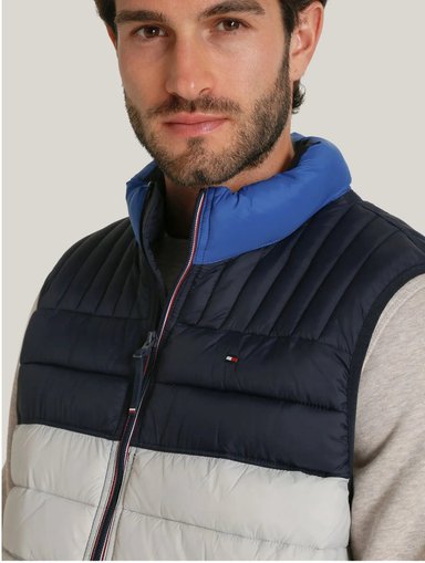 CHALECO TOMMY HILFIGER ACOLCHADO LIGERO Y PLEGABLE PARA HOMBRE AZUL REGULAR FIT - 3