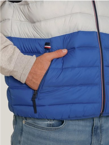 CHALECO TOMMY HILFIGER ACOLCHADO LIGERO Y PLEGABLE PARA HOMBRE AZUL REGULAR FIT - 4
