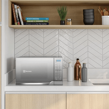 MICROONDAS ELECTROLUX 25 L GRIS EMDO25S2GSRUG - 6