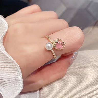 ANILLO PARA DAMA FLOR DE TULIPÁN SUAVE Y DELICADA ELEGANCIA DORADO - 2
