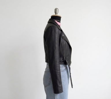 CASACA URBANA CON CORREA BIKER DE MUJER - 2