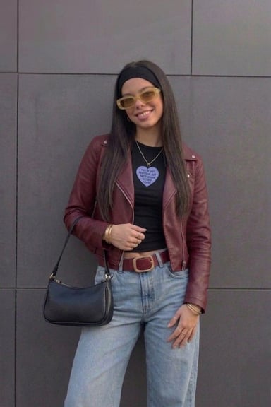 CASACA BIKER CUERINA ESTILO MODERNO DE MUJER - 1