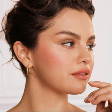 RUBOR LÍQUIDO RARE BEAUTY SOFT PINCH - HOPE - 4