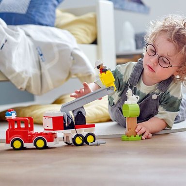 LEGO DUPLO 10969 CAMIÓN DE BOMBEROS - 2